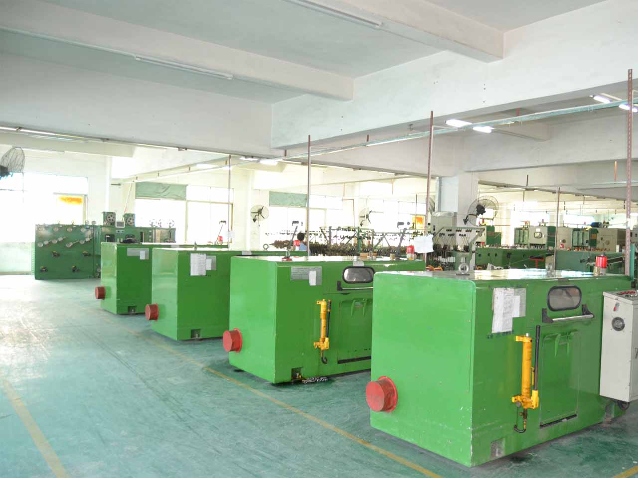 訊利實業 訊利實業